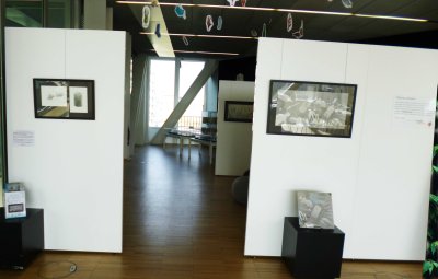 Salle d'exposition à la Médiatèque Alexis-de-Tocqueville de Caen
