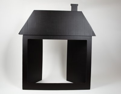 Le théâtre d'ombres en carton pour l'album "Petit bruit dans la nuit" - (Lxhxe) : 72x60x3 cm