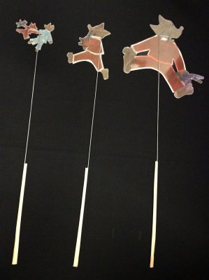 Personnages pour le théâtre d'ombres en carton de l'album "Petit bruit dans la nuit"