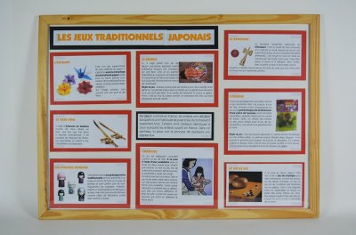 Cadre présentant divers jeux traditionnels japonais