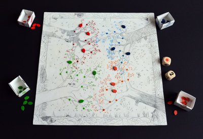 "Jeu de l'arbre" - Beau jeu de plateau permettant à 4 enfants de 3 à 7 ans de jouer ensemble.