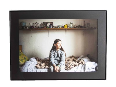 Tirage Fine-Art encadré de Mathis Dimensions (Lxh) : 60x40cm.