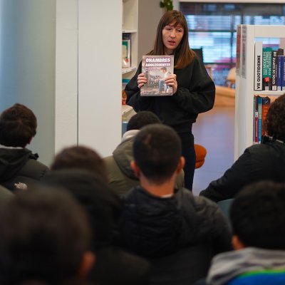 Pr&eacute;sentation du livre "Chambres Adolescentes" par Juliette Mas &agrave; Saint-Genis-Pouilly en 2026.