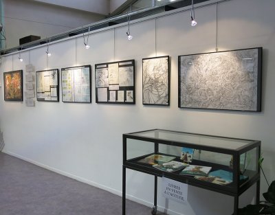 Travaux préparatoires de l'illustrateur présentés sous cadre au Centre culturel de Saint-Martin-de-Crau (13)