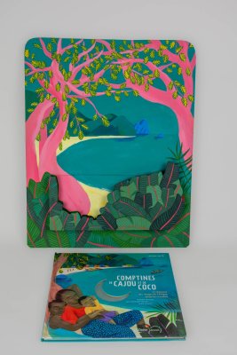 porte album à suspendre dans l'exposition (40x50x3cm)