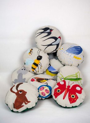9 coussins-animaux de taille moyenne - 25x9 cm +/-