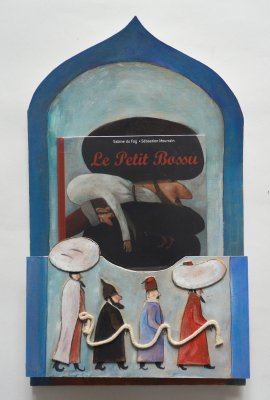 Porte-album de l'album "Le petit bossu" illustré par Sébastien Mourrain - Éditions Seuil jeunesse