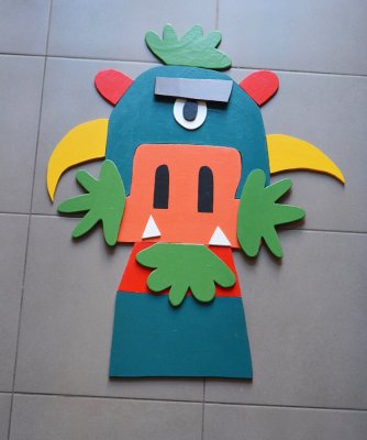 Un monstre cyclope et barbu, antipathique à souhait avec ses deux crocs et son gros sourcil !