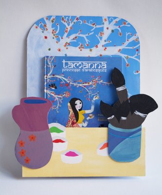 Porte-album pour présenter l'histoire au cœur des illustrations originales encadrées.