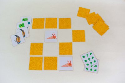 Jeux de mémory jaune de 24 cartes